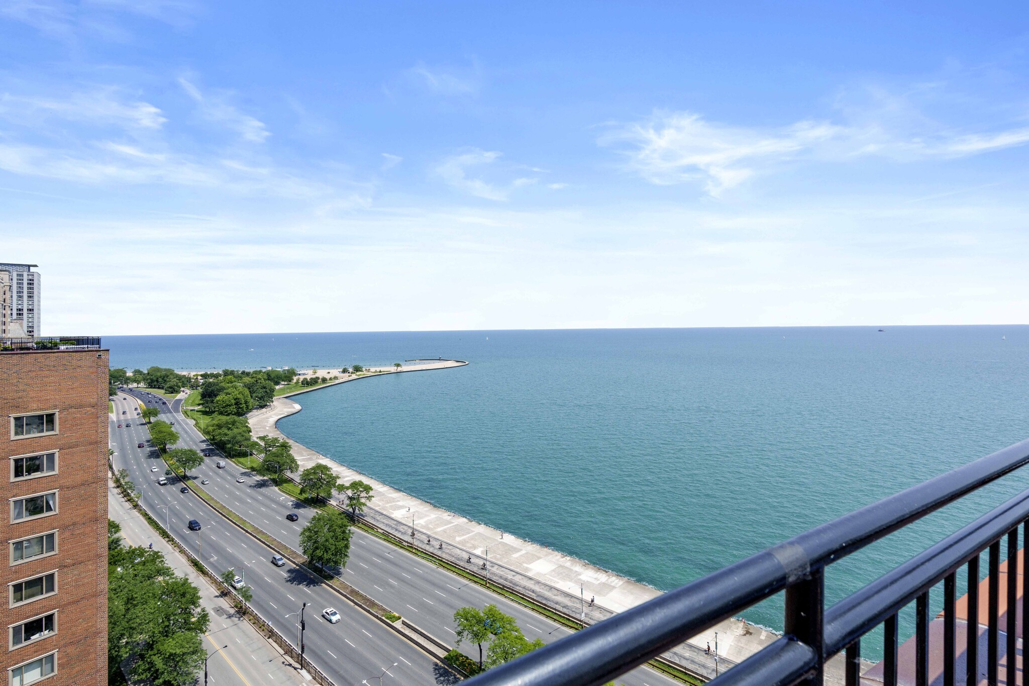 1350 North Lake Shore