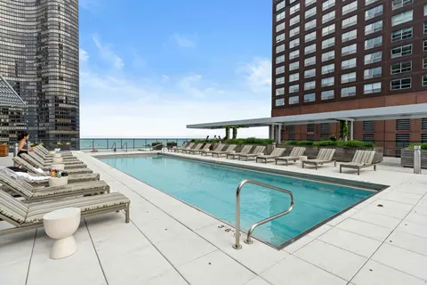 500 N Lakeshore